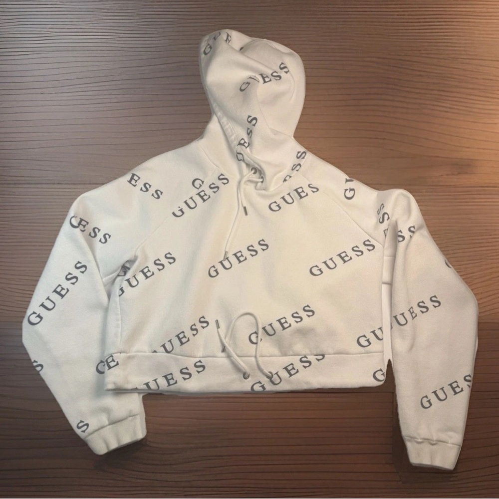 GUESS Los Angeles Womens XL White All Over Logo Print Cropped Pullover Hoodie